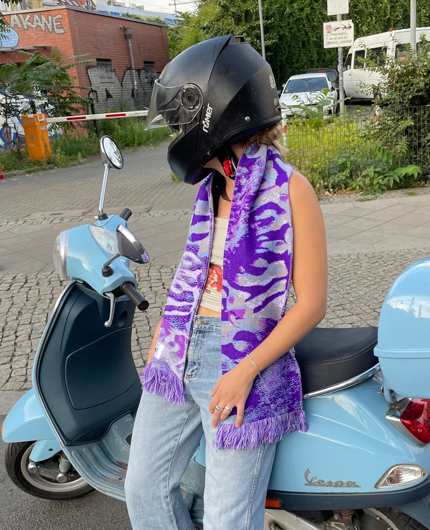 FAN SCARF LAVENDER FROST